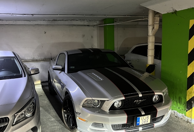 Ford Mustang GT 2013
