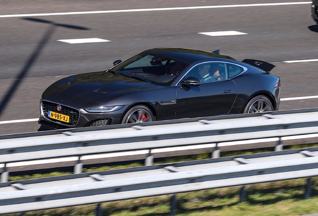 Jaguar F-TYPE P450 Coupé 2020