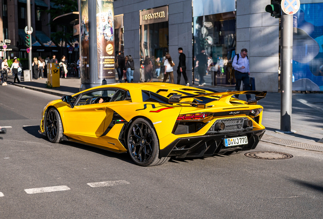 Lamborghini Aventador LP770-4 SVJ
