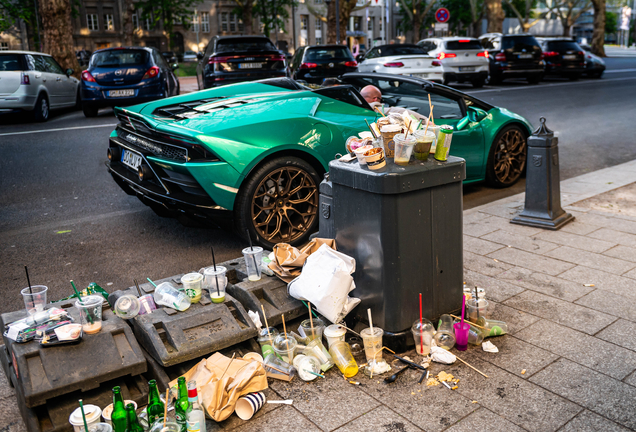 Lamborghini Huracán LP640-4 EVO Spyder
