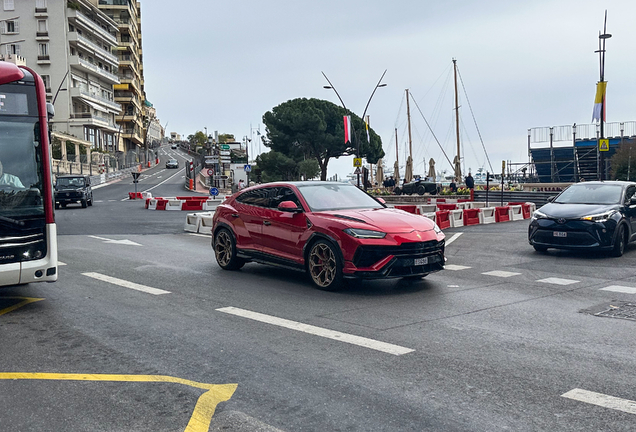 Lamborghini Urus Performante