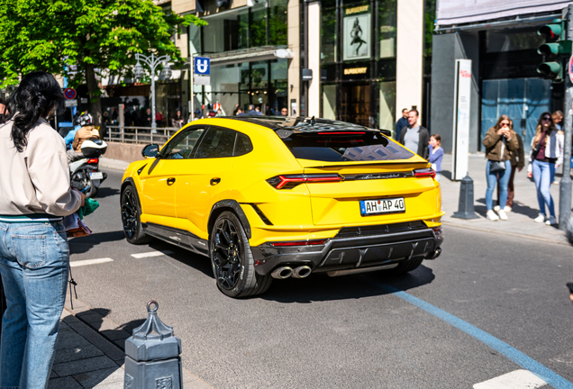 Lamborghini Urus Performante