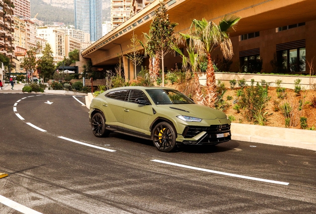 Lamborghini Urus S