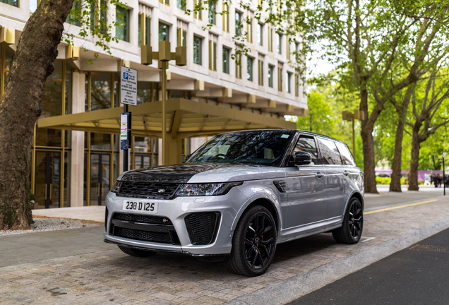 Land Rover Range Rover Sport SVR 2018 Carbon Edition