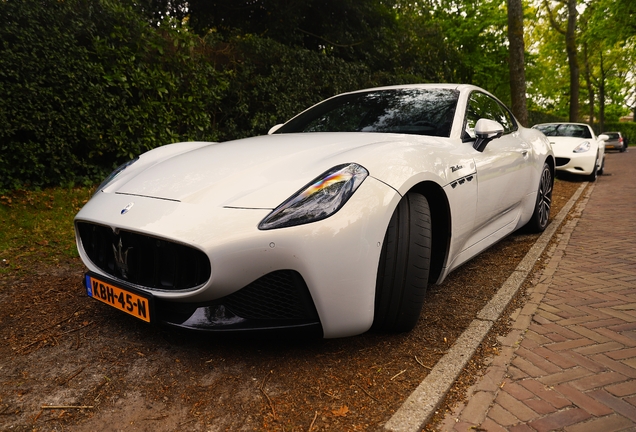 Maserati GranTurismo Modena