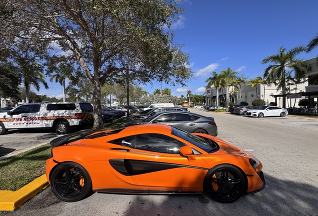 McLaren 570S