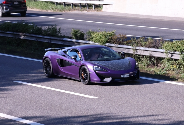 McLaren 570S