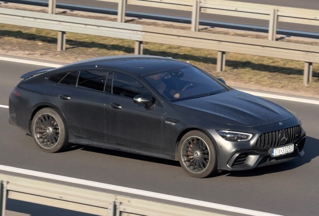 Mercedes-AMG GT 63 S X290