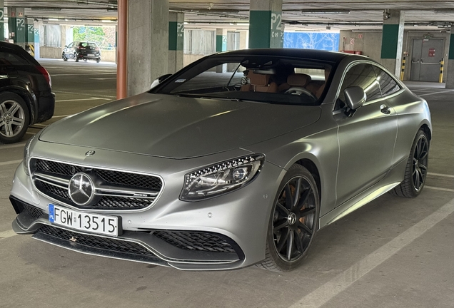 Mercedes-AMG S 63 Coupé C217
