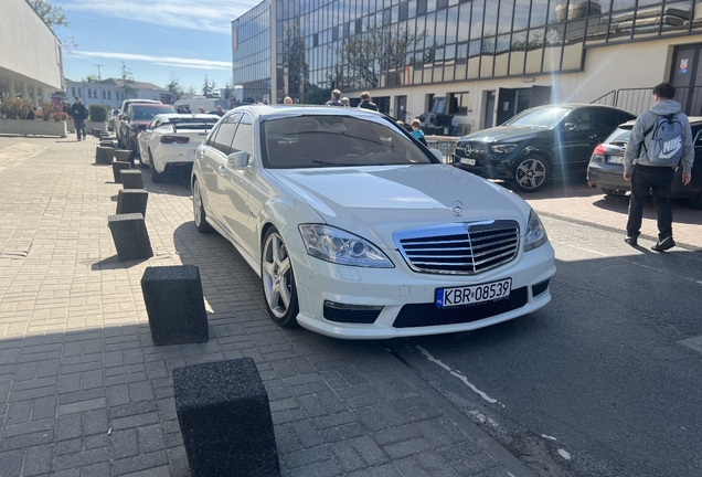 Mercedes-Benz S 63 AMG W221 2010