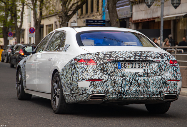 Mercedes-Maybach S 680 X223 2026