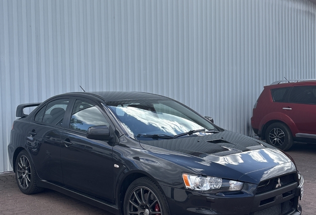 Mitsubishi Lancer Evolution X