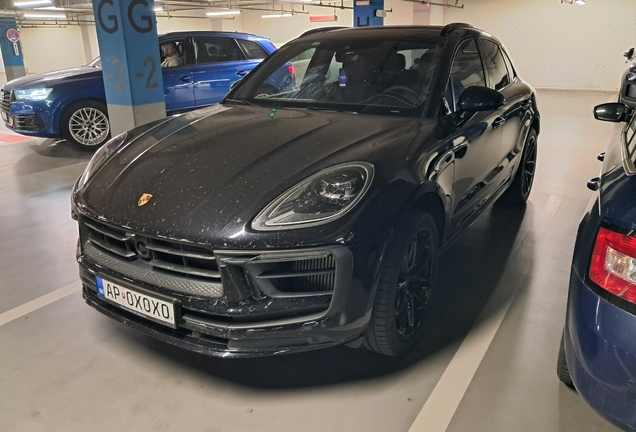 Porsche 95B Macan GTS MkIII