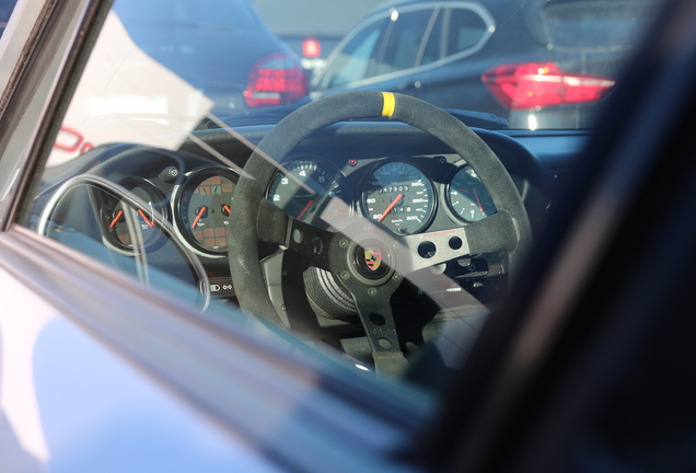 Porsche 964 Carrera RS