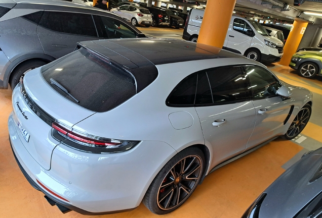 Porsche 971 Panamera Turbo Sport Turismo