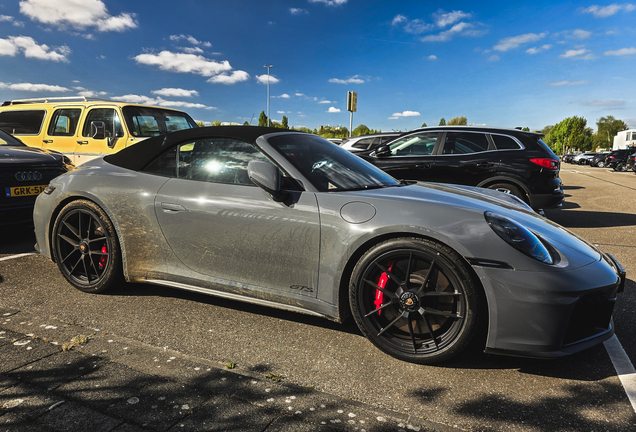 Porsche 992 Carrera 4 GTS Cabriolet MkII