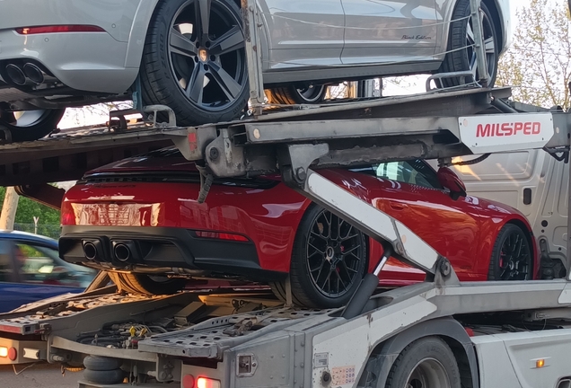 Porsche 992 Carrera 4 GTS MkII