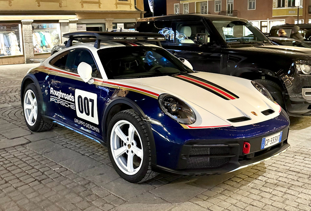 Porsche 992 Dakar