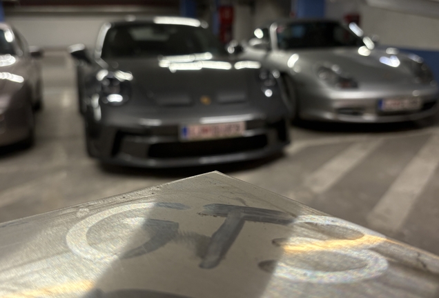 Porsche 992 GT3 Touring MkI