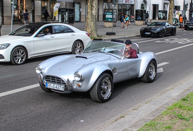 Shelby Cobra 427