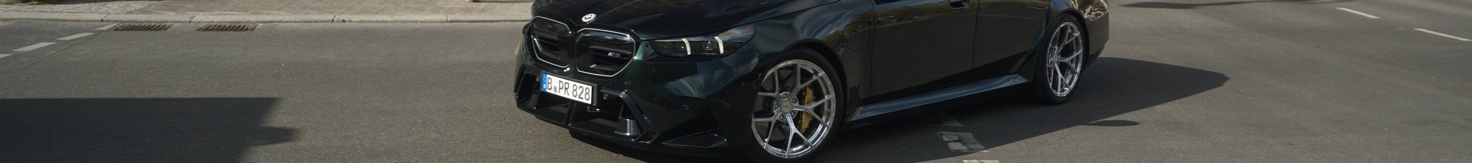 BMW M5 G90