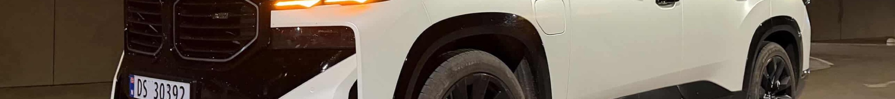 BMW XM G09