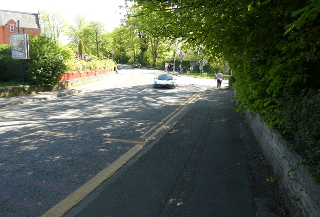 Aston Martin Valhalla