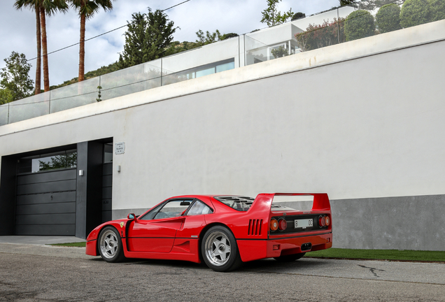Ferrari F40