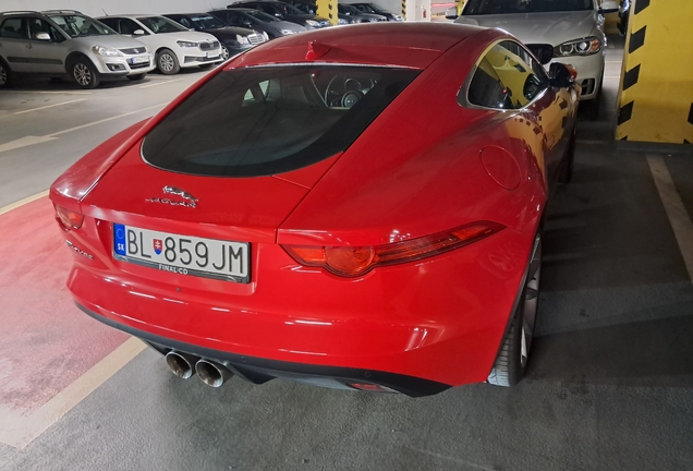 Jaguar F-TYPE S Coupé