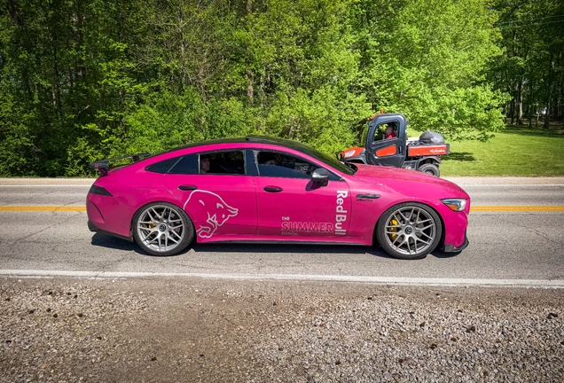 Mercedes-AMG GT 63 S X290