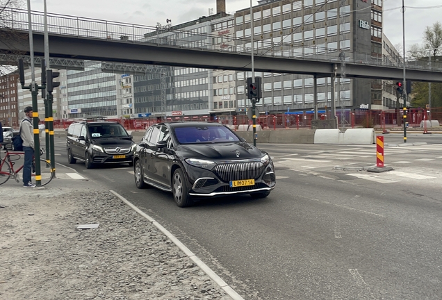 Mercedes-Maybach EQS 680 SUV