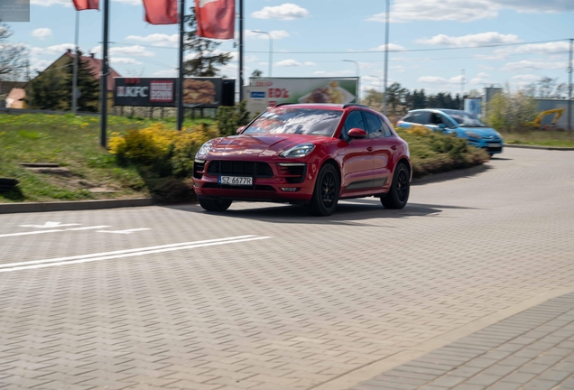 Porsche 95B Macan GTS MkI