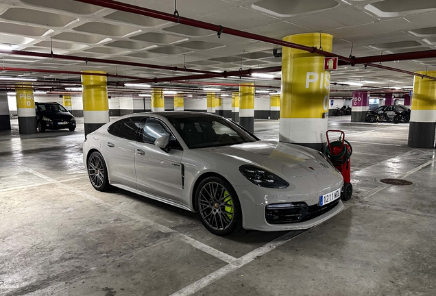 Porsche 971 Panamera Turbo S E-Hybrid MkII