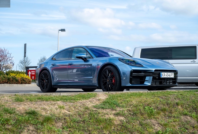 Porsche 972 Panamera GTS MkI