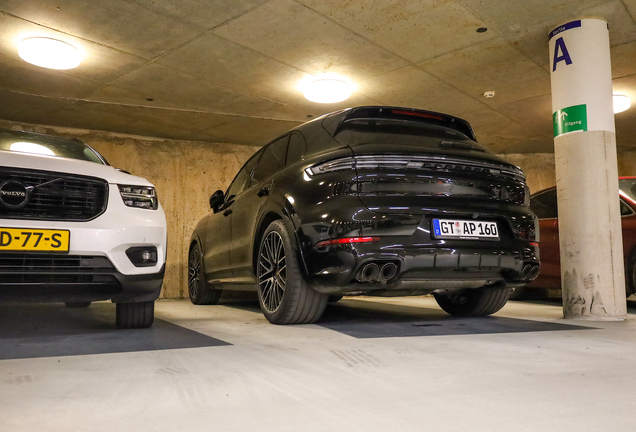 Porsche 9YA Cayenne GTS MkII