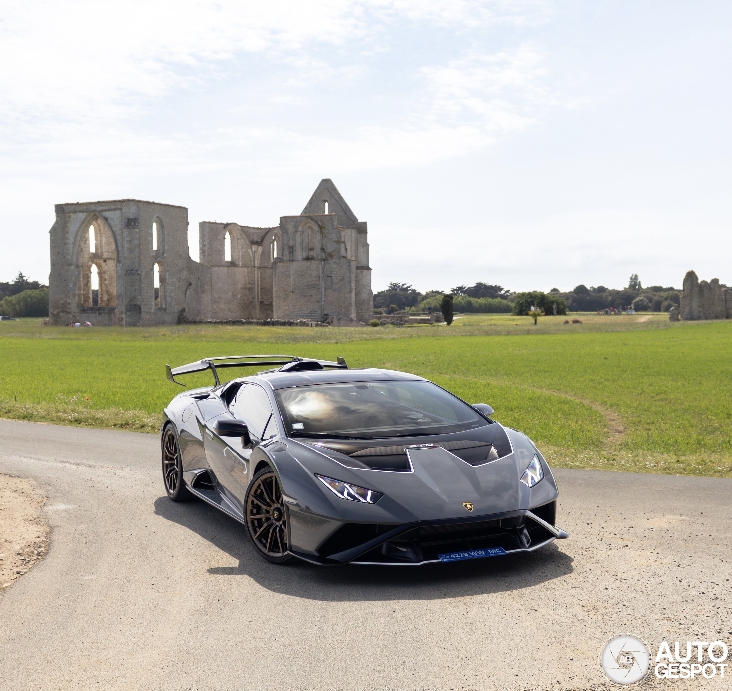 Lamborghini Huracán LP640-2 STO