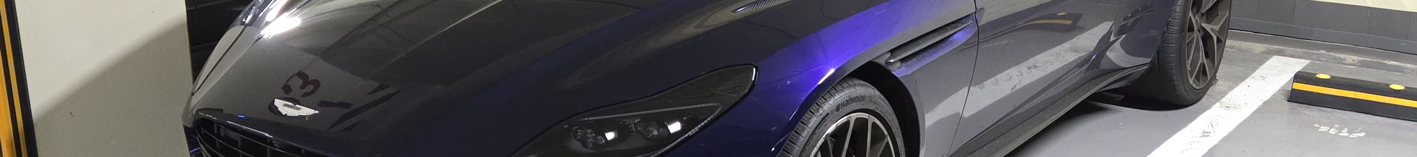 Aston Martin DB11 V8 Volante