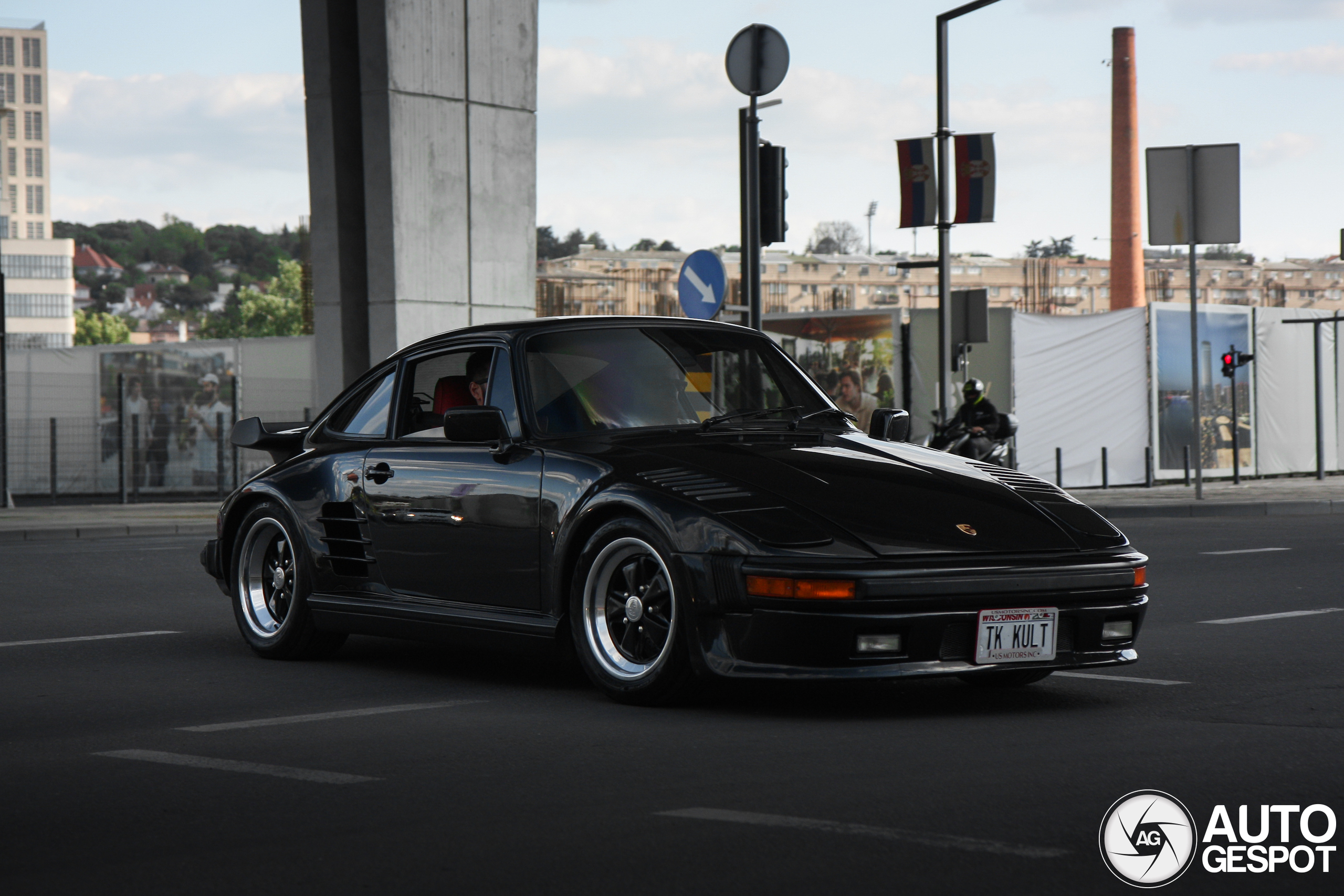 Porsche 930 Turbo Flatnose