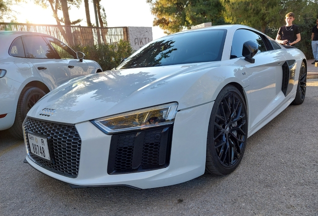 Audi R8 V10 2015