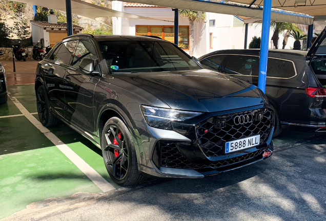 Audi RS Q8 2024
