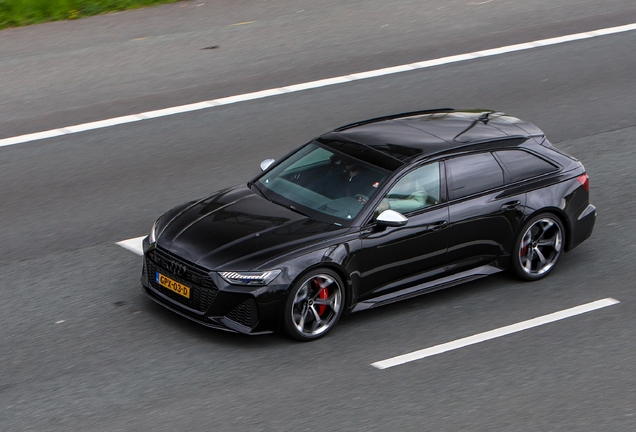 Audi RS6 Avant C8