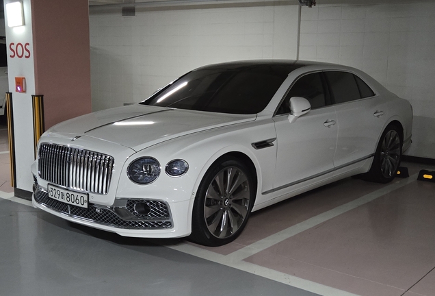 Bentley Flying Spur V8 2021