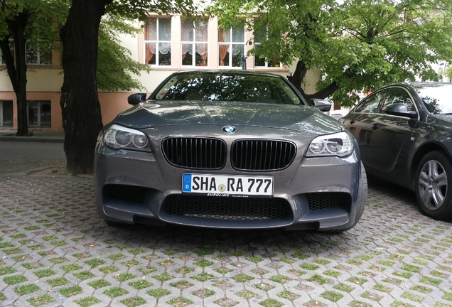 BMW M5 F10 2011