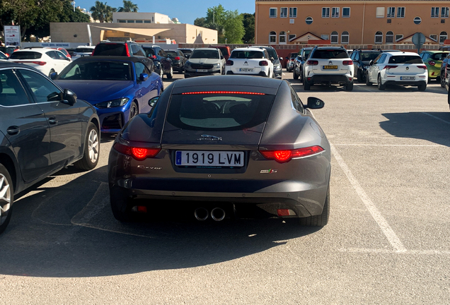 Jaguar F-TYPE S AWD Coupé