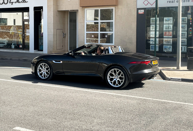 Jaguar F-TYPE S Convertible