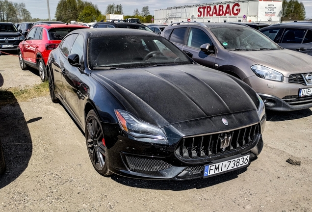 Maserati Quattroporte Modena Q4