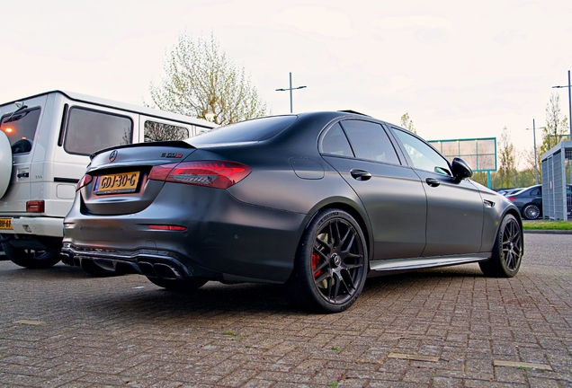 Mercedes-AMG E 63 S W213 2021