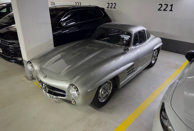 Mercedes-Benz 300SL Gullwing