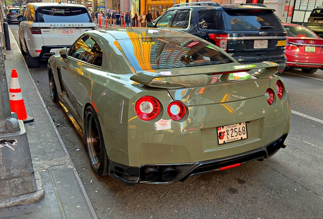 Nissan GT-R 2014