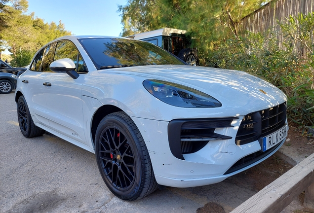 Porsche 95B Macan GTS MkII